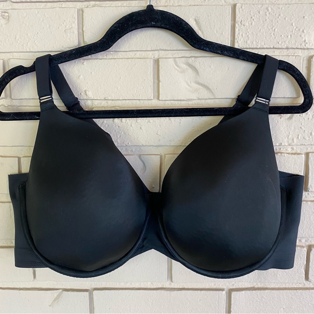 Cacique Black Lightly Lined Full Coverage Underwire Seamless Bra size 40DDD